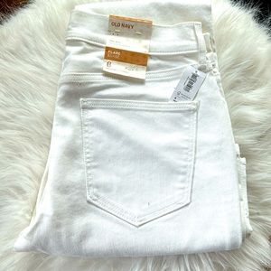 NWT Old Navy white midrise flare jeans